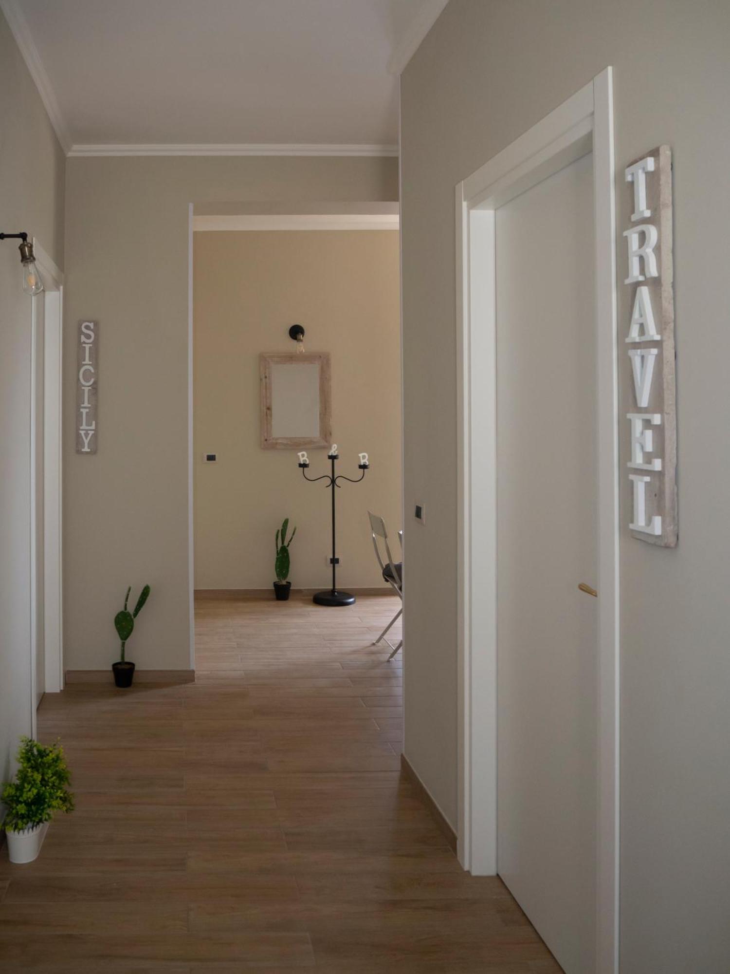 Viaggio In Sicilia B&B Гравина ди Катания Екстериор снимка