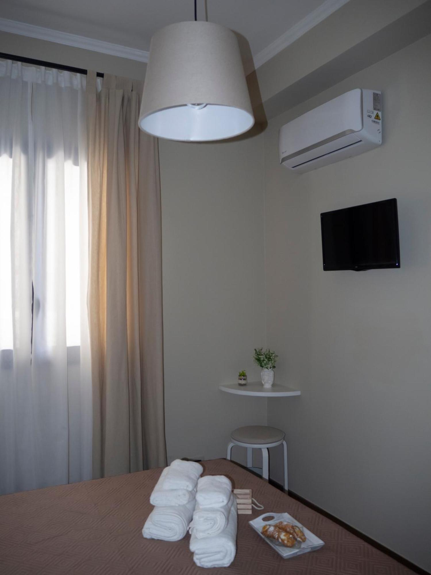 Viaggio In Sicilia B&B Гравина ди Катания Екстериор снимка